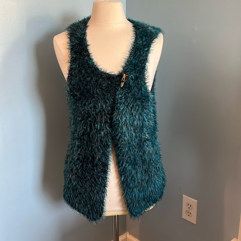 Elena Wong Vest, size M